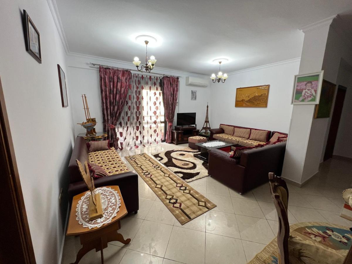 Entire Apartment Castle View Berat Esterno foto