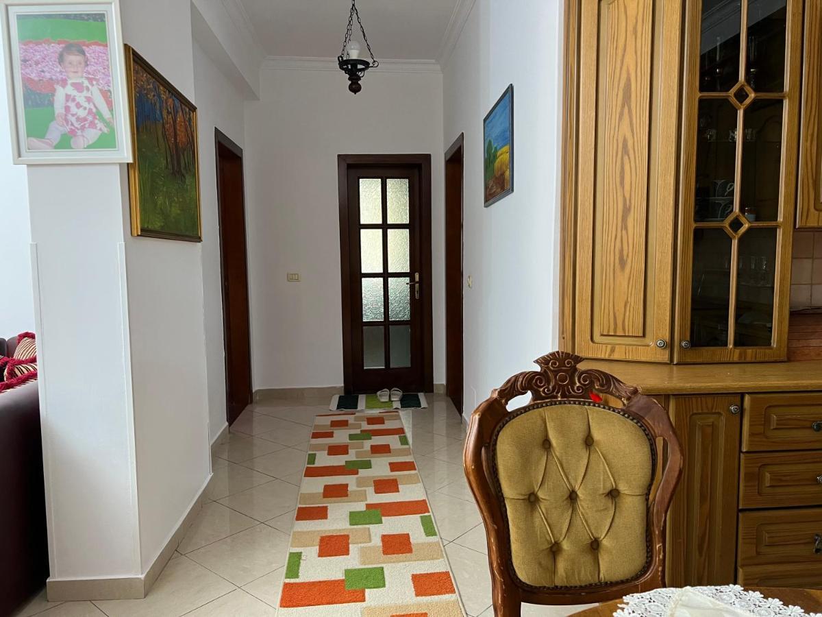 Entire Apartment Castle View Berat Esterno foto