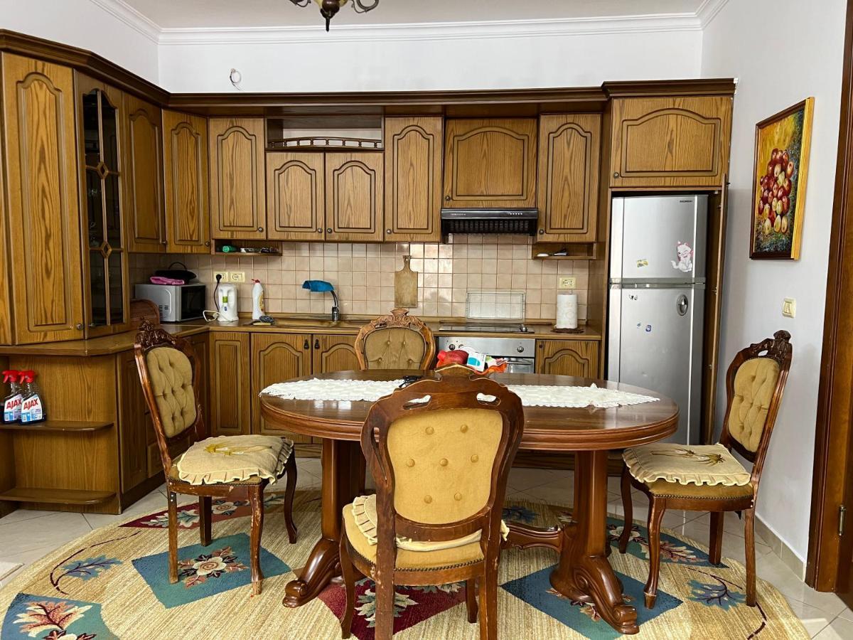 Entire Apartment Castle View Berat Esterno foto